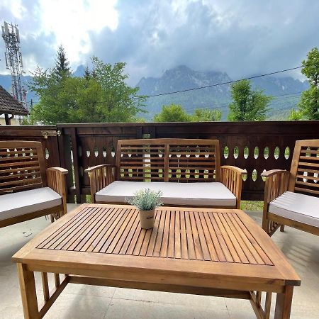 Castle Residence Apt. Zamorei บุชเตนี ภายนอก รูปภาพ